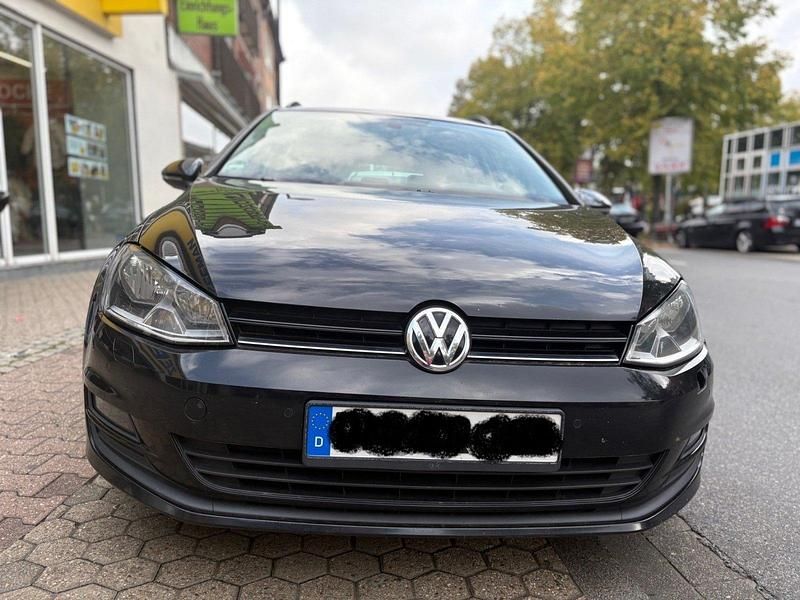Gebraucht 2015 VW Golf VII Kombi | 4.800 € (Guter Preis) - Bild 1/4