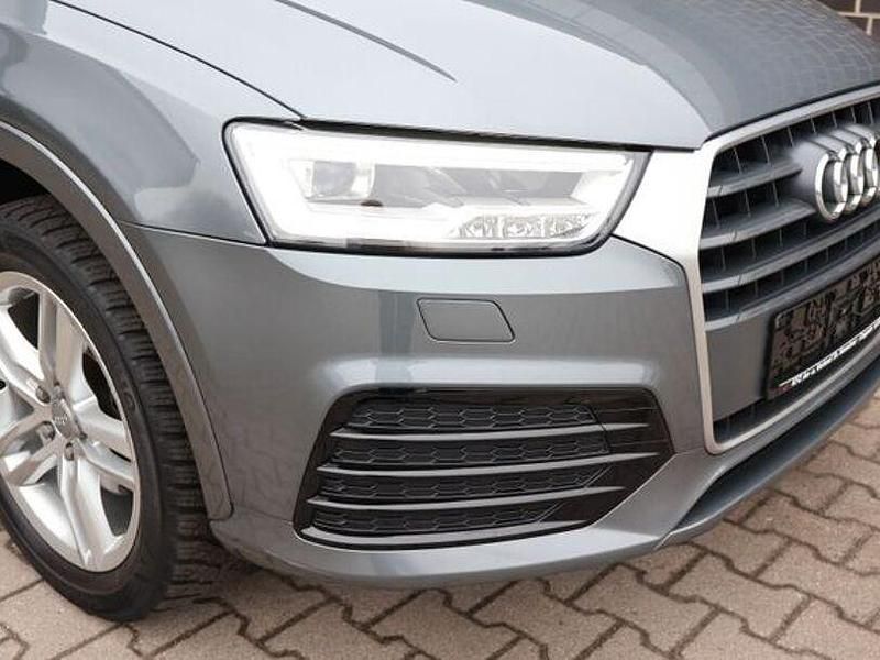 Gebraucht Audi Q3 Sport 125 PS (91 kW) 2016 Grau SUV