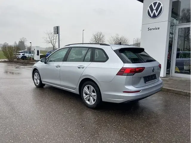 Gebraucht VW Golf VII Life 116 PS (85 kW) 2021 Kleinwagen