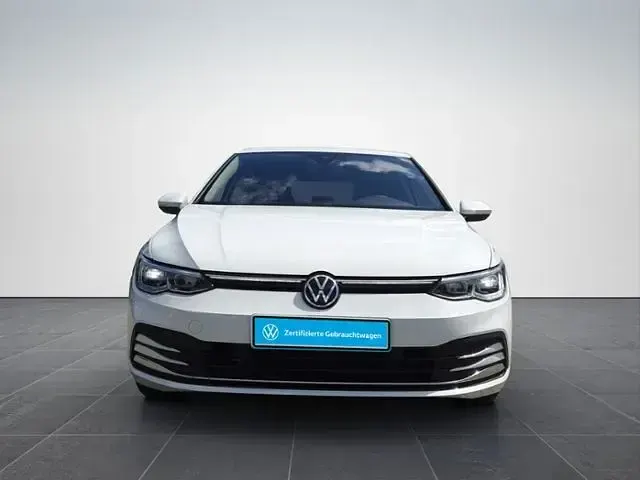 Gebraucht VW Golf VIII Style 150 PS (110 kW) 2020 Weiß Limousine