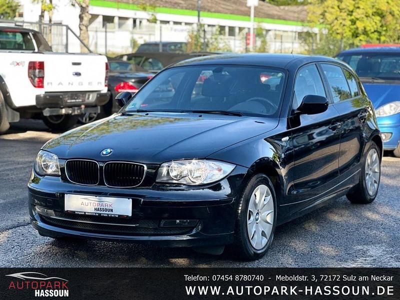 Gebraucht BMW 116 Advantage 122 PS (89 kW) 2010 Schwarz Kleinwagen