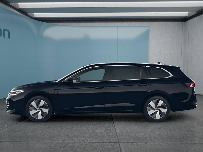Gebraucht VW Passat 150 PS (110 kW) 2024 Schwarz Kombi