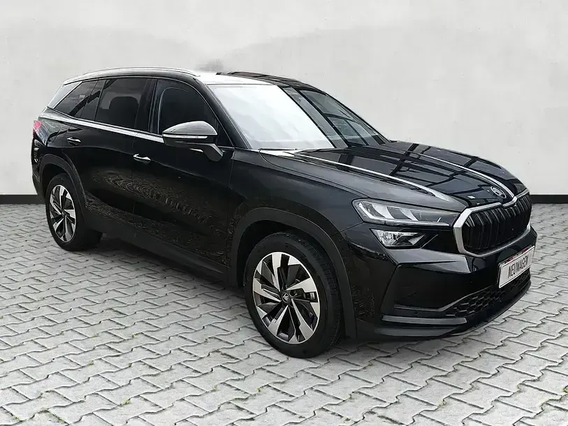Neu Skoda Kodiaq Selection 150 PS (110 kW) 2026 Blackmagic perleffekt SUV