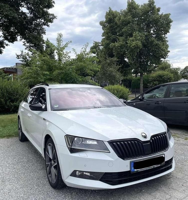 Gebraucht Skoda Superb SportLine 150 PS (110 kW) 2019 Kombi