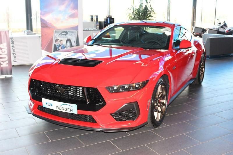 Neu Ford Mustang GT Fastback 446 PS (328 kW) 2026 Rot Coupé