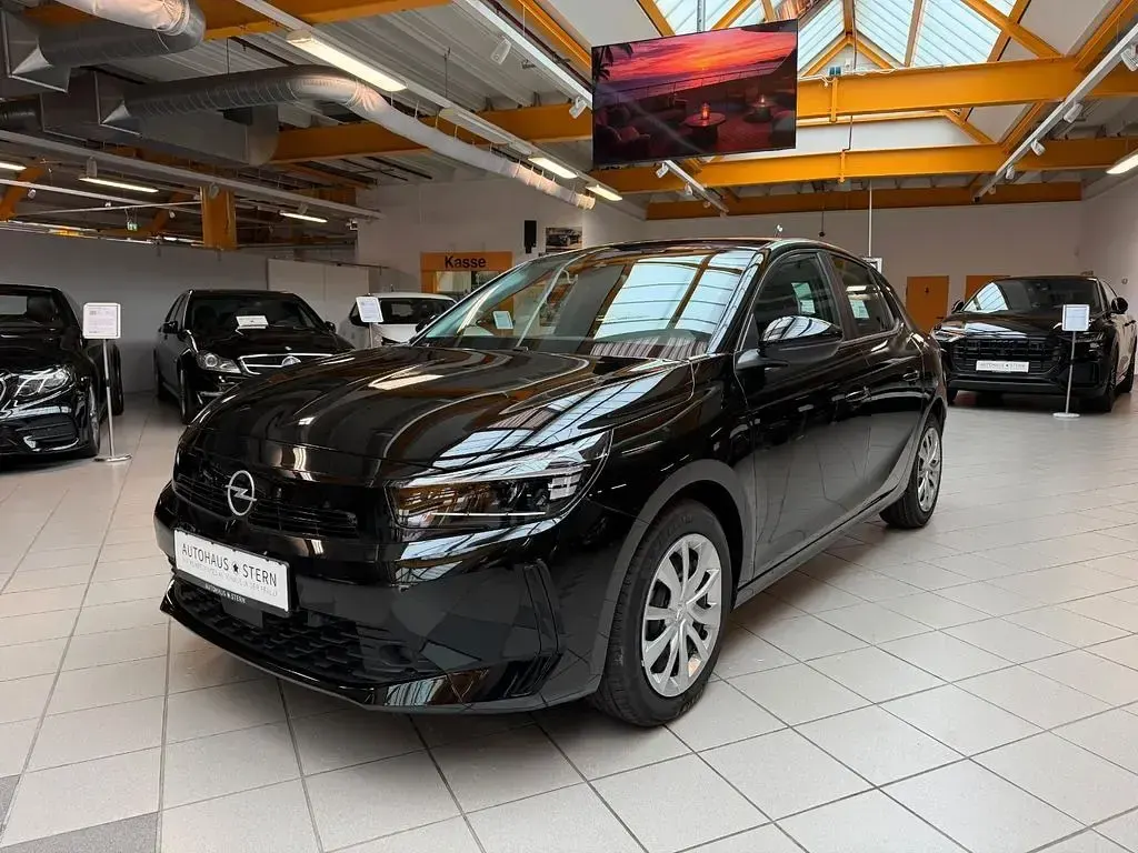 Neu Opel Corsa Edition 101 PS (74 kW) 2025 Schwarz Limousine