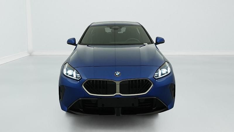 Gebraucht BMW 120 163 PS (119 kW) 2025 Portimao blau metallic Kleinwagen