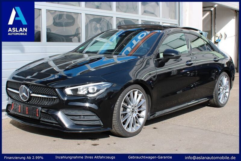 Schwarz Gebraucht 2019 Mercedes CLA220 AMG line Limousine | 26.780 € (Teuer) - Bild 1/4