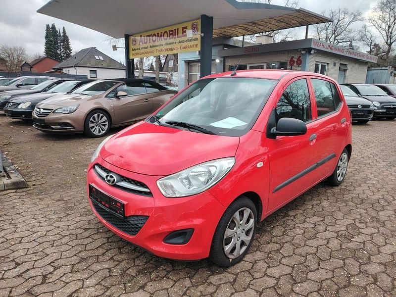 Rot Gebraucht 2012 Hyundai i10 Edition Kleinwagen | 2.890 € (Fairer Preis) - Bild 1/4