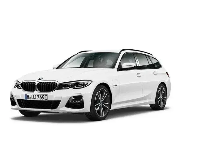 Używany BMW 330e M Sport 292 KM (214 kW) 2022 Kombi