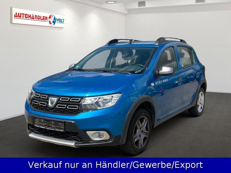 Blau Gebraucht 2019 Dacia Sandero Prestige SUV | 5.899 € (Guter Preis) - Bild 1/3