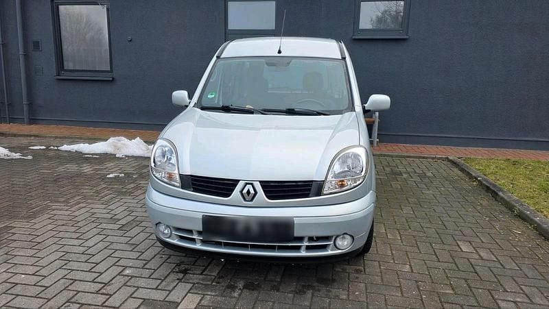 Gebraucht Renault Kangoo 82 PS (60 kW) 2007 Silber Van / Kleinbus