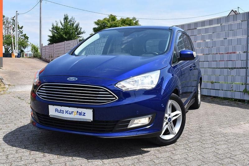 Blau Gebraucht 2017 Ford Grand C-Max Titanium Van / Kleinbus | 10.500 € (Fairer Preis) - Bild 1/4