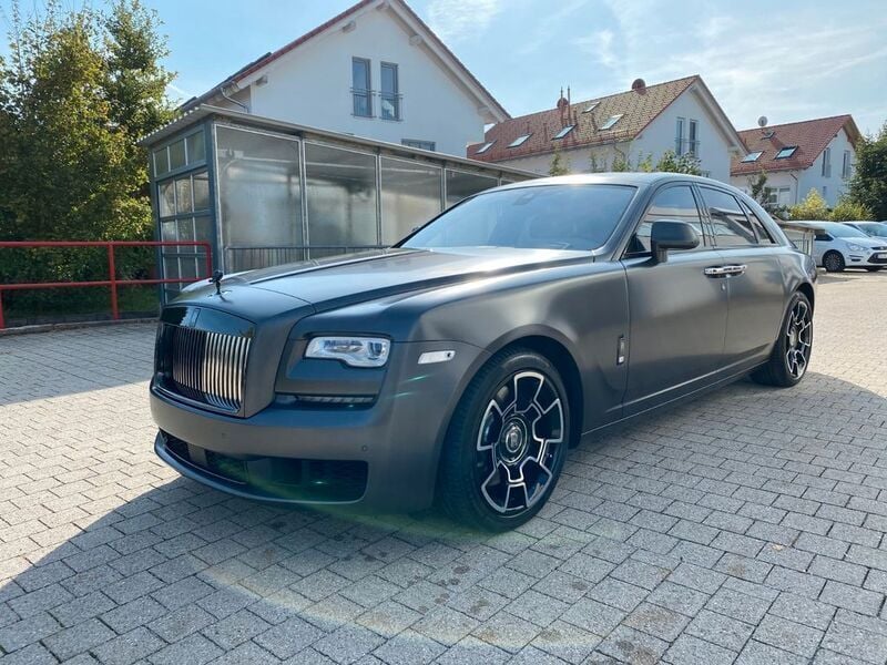 Grau Gebraucht 2020 Rolls Royce Ghost Limousine | 248.000 € - Bild 1/4