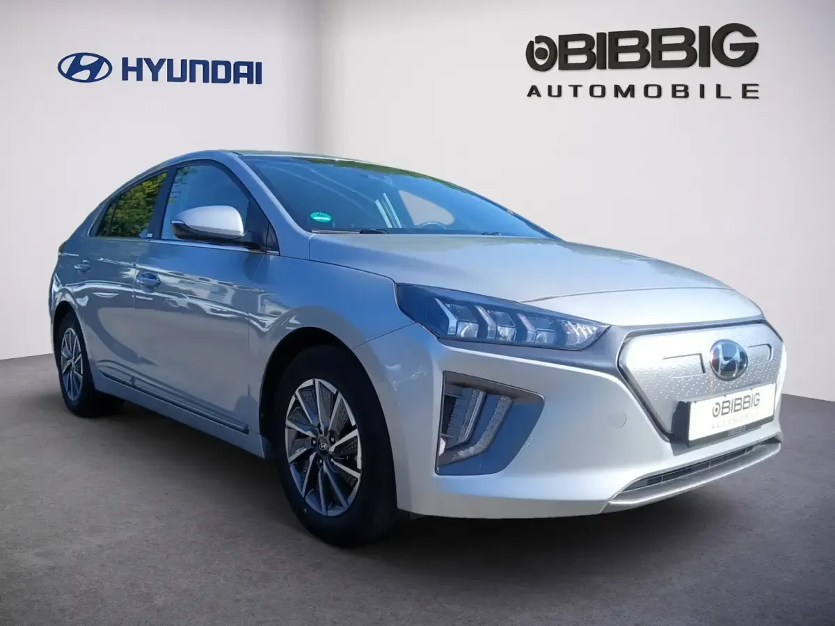 Gebraucht Hyundai Ioniq Style 100 kW (136 PS) 2020 Grau Kleinwagen