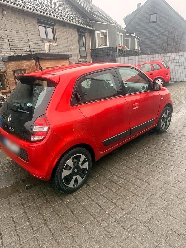 Gebraucht Renault Twingo 69 PS (50 kW) 2015 Rot Kleinwagen