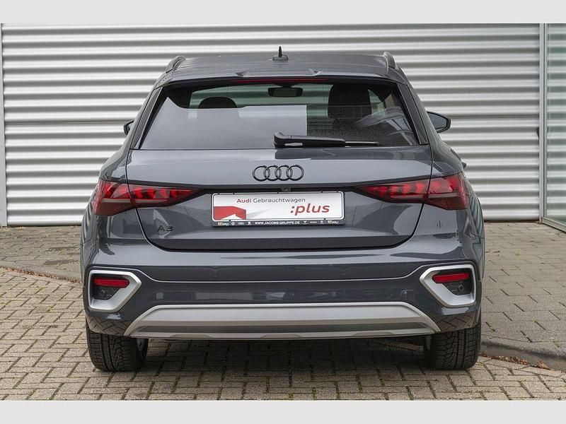 Gebraucht Audi A3 e-tron Performance 204 PS (150 kW) 2025 Grau Kleinwagen