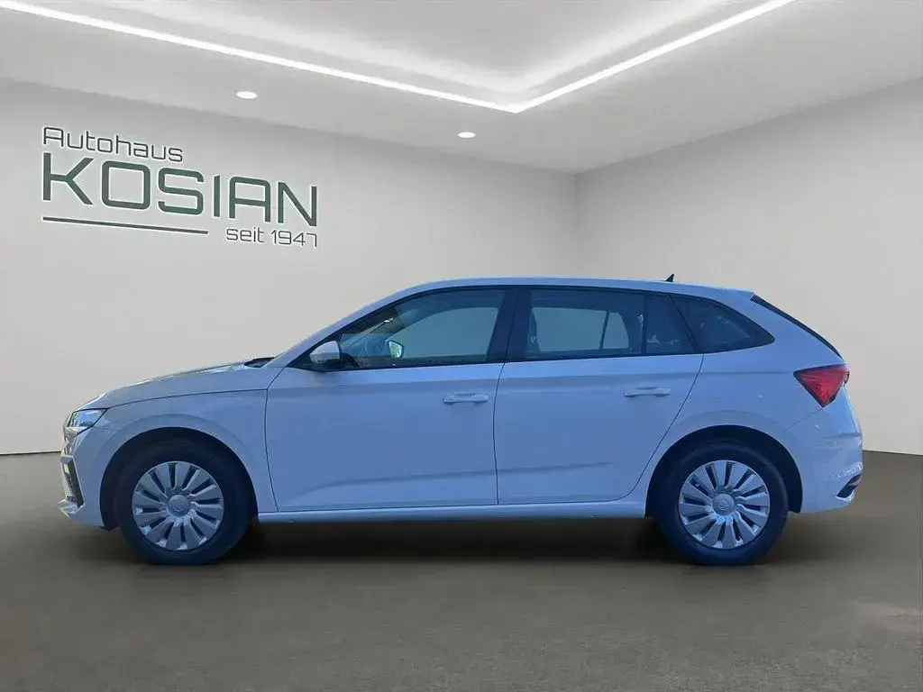 Gebraucht Skoda Scala Essence 116 PS (85 kW) 2024 Weiß Kleinwagen