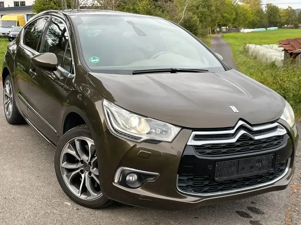 Gebraucht Citroën DS4 Sport Chic 200 PS (147 kW) 2011 Braun Kleinwagen