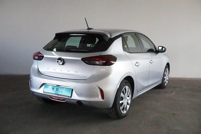 Second-hand Opel Corsa 101 CP (74 kW) 2024 Argintiu Berlinǎ