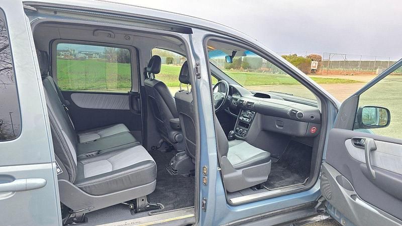 Gebraucht Mercedes Vaneo 125 PS (91 kW) 2004 Grau Van / Kleinbus