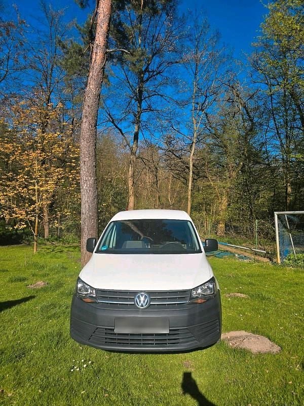 Second-hand VW Caddy 102 CP (75 kW) 2018 Alb Monovolum
