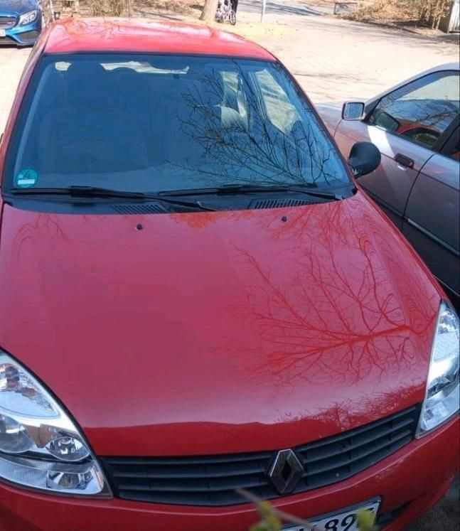 Rot Gebraucht 2010 Renault Clio II Campus Kleinwagen | 1.900 € (Fairer Preis) - Bild 1/4