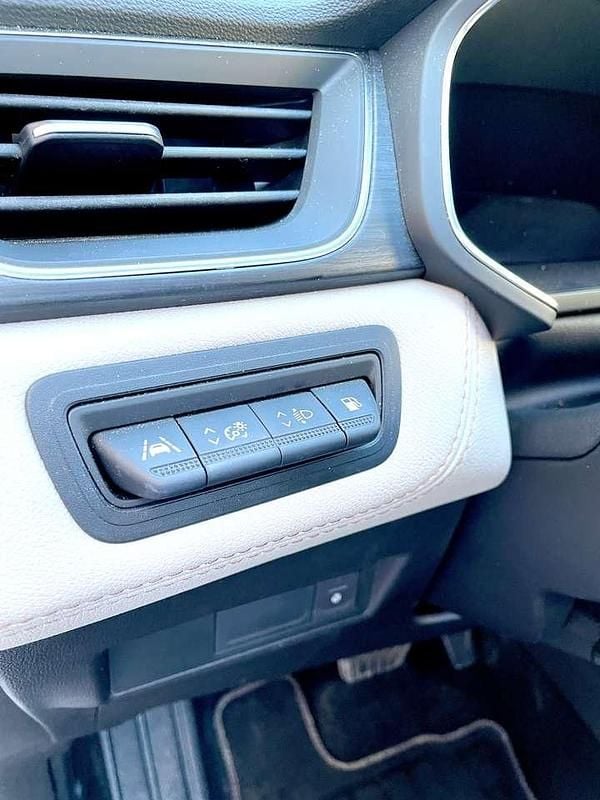 Gebraucht Renault Captur Initiale Paris 158 PS (116 kW) 2021 Weiß SUV