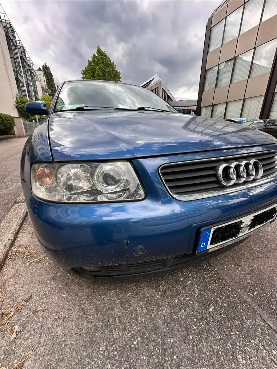 Occasion Audi A3 Ambiente 102 ch (75 kW) 2003 Bleue Citadine