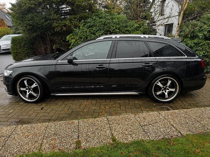 Gebraucht Audi A6 Comfort 272 PS (200 kW) 2015 Schwarz Kombi