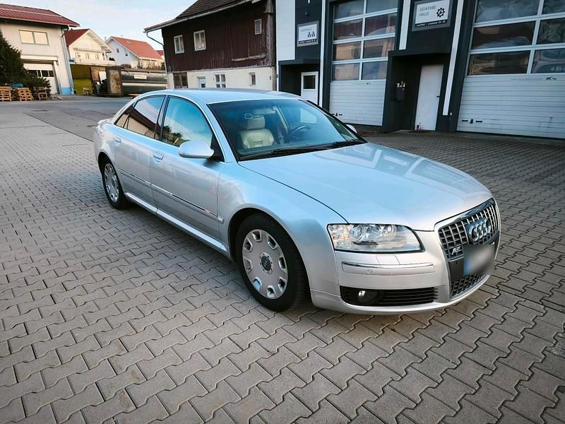 Gebraucht Audi A8 260 PS (191 kW) 2007 Silber Limousine