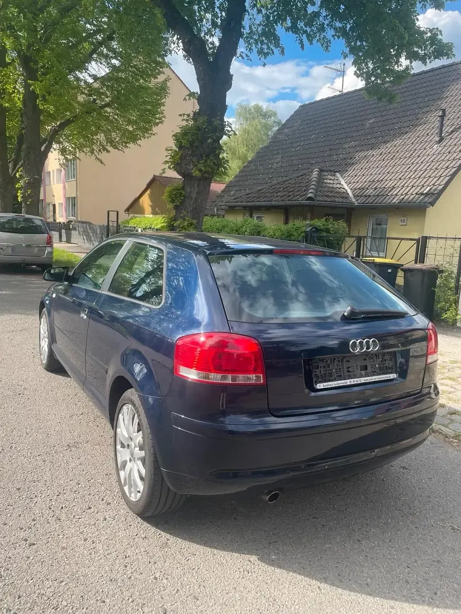 Gebraucht Audi A3 102 PS (75 kW) 2006 Blau Kleinwagen