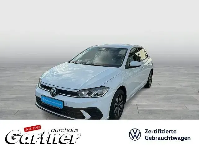 Używany VW Polo Move 95 KM (69 kW) 2023 Biały Sedan/Limuzyna