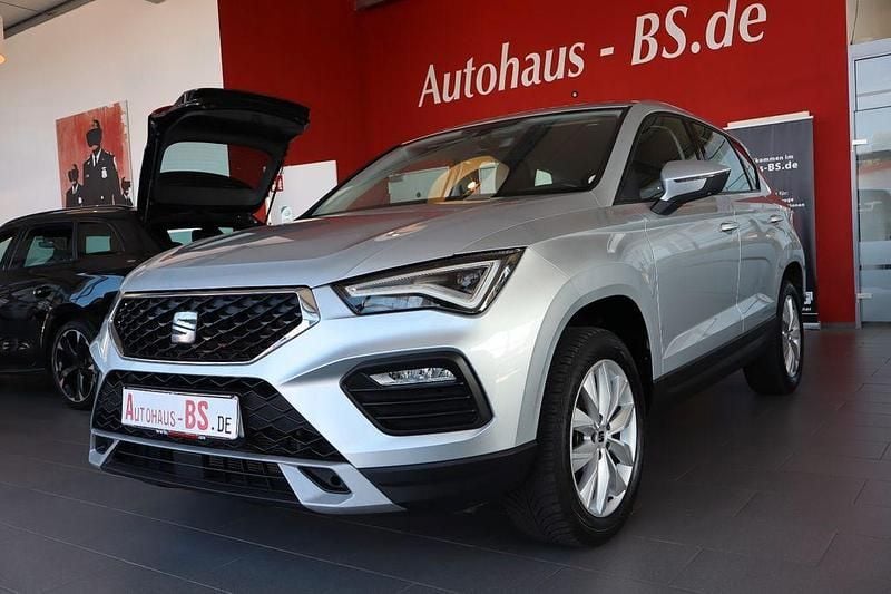 Silber Gebraucht 2024 Seat Ateca SUV | 21.760 € (Superpreis) - Bild 1/4