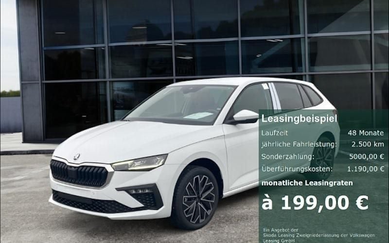 Neu Skoda Scala Tour 116 PS (85 kW) 2025 Weiss Kleinwagen