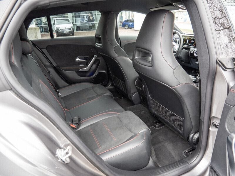 Gebraucht Mercedes CLA35 AMG AMG 306 PS (225 kW) 2022 Grau Coupé