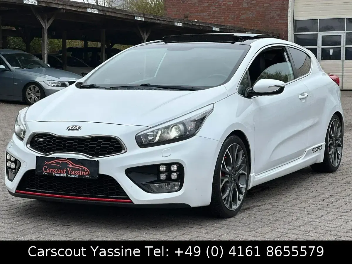 Używany Kia ProCeed GT-Challenge 204 KM (150 kW) 2015 Biały Hatchback