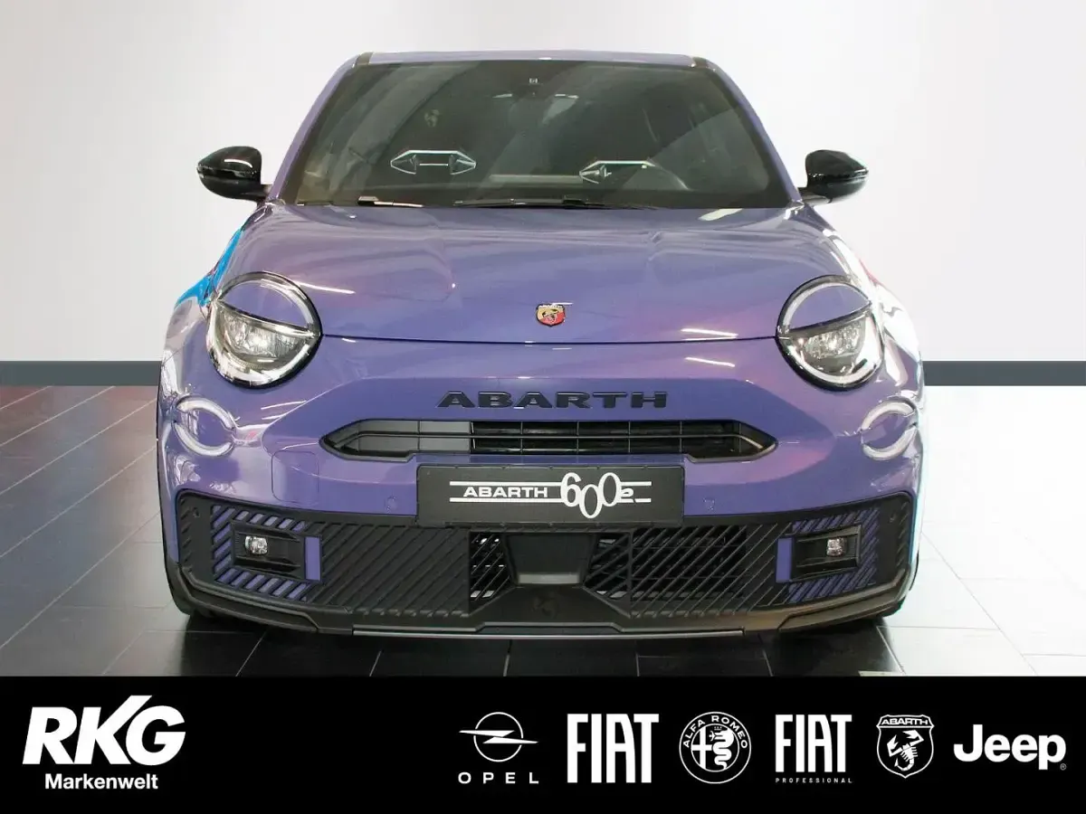 Gebraucht Abarth 600e Scorpionissima 207 kW (282 PS) 2025 Violett SUV