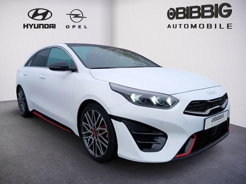 Gebraucht Kia ProCeed GT 204 PS (150 kW) 2023 Weiß Kombi