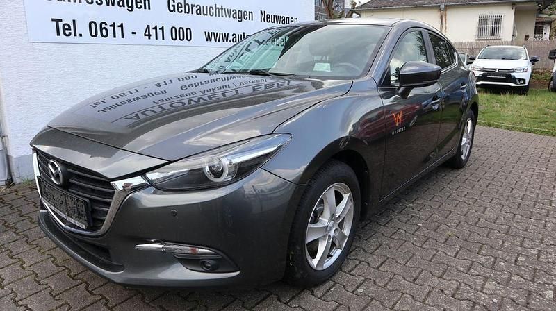 Grau Gebraucht 2018 Mazda 3 Exclusive-Line Limousine | 9.910 € (Guter Preis) - Bild 1/4