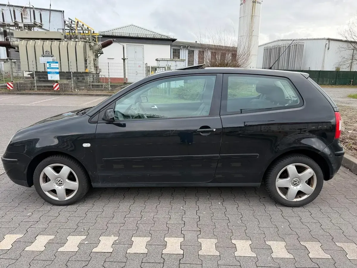 Gebraucht VW Polo Highline 101 PS (74 kW) 2002 Schwarz Kleinwagen