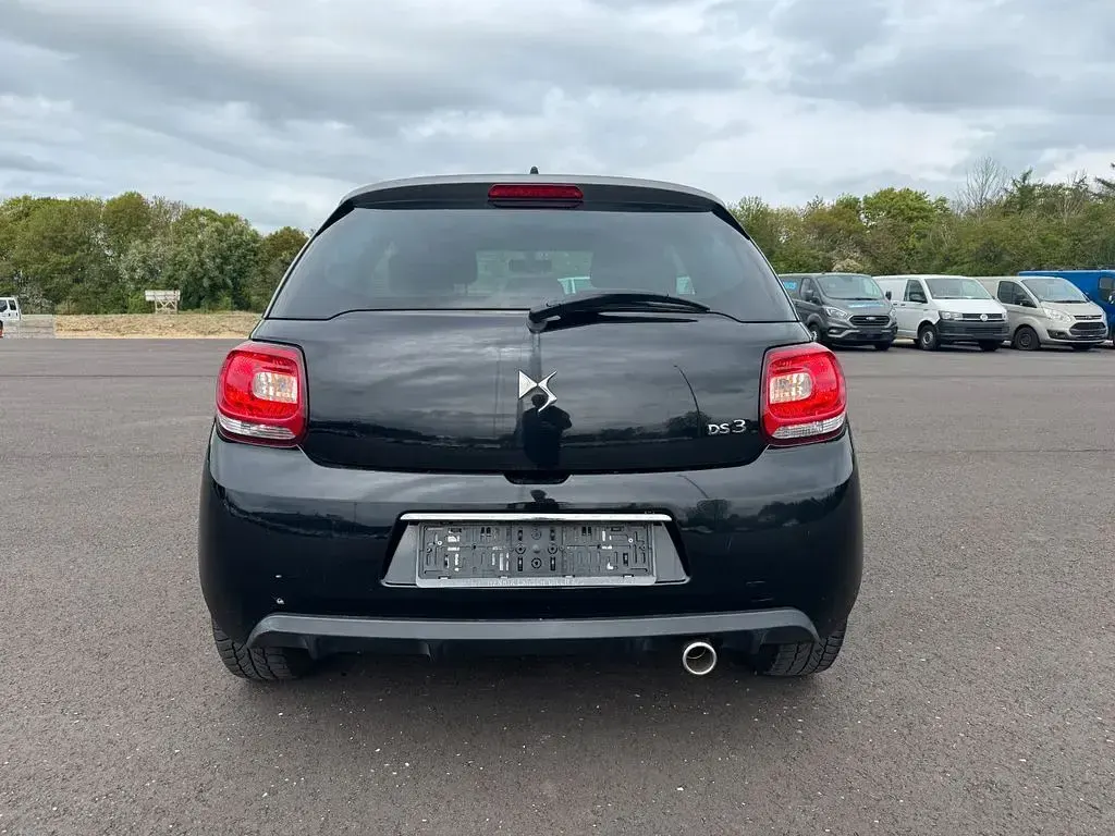 Gebraucht Citroën DS3 So Chic 99 PS (72 kW) 2016 Schwarz Kleinwagen