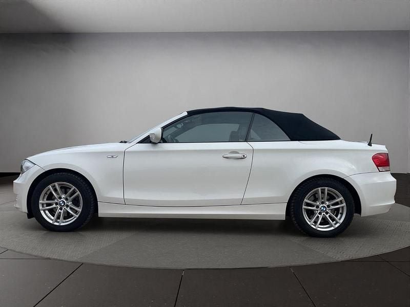 Gebraucht BMW 118 Cabriolet Advantage 143 PS (105 kW) 2010 Weiß Cabrio