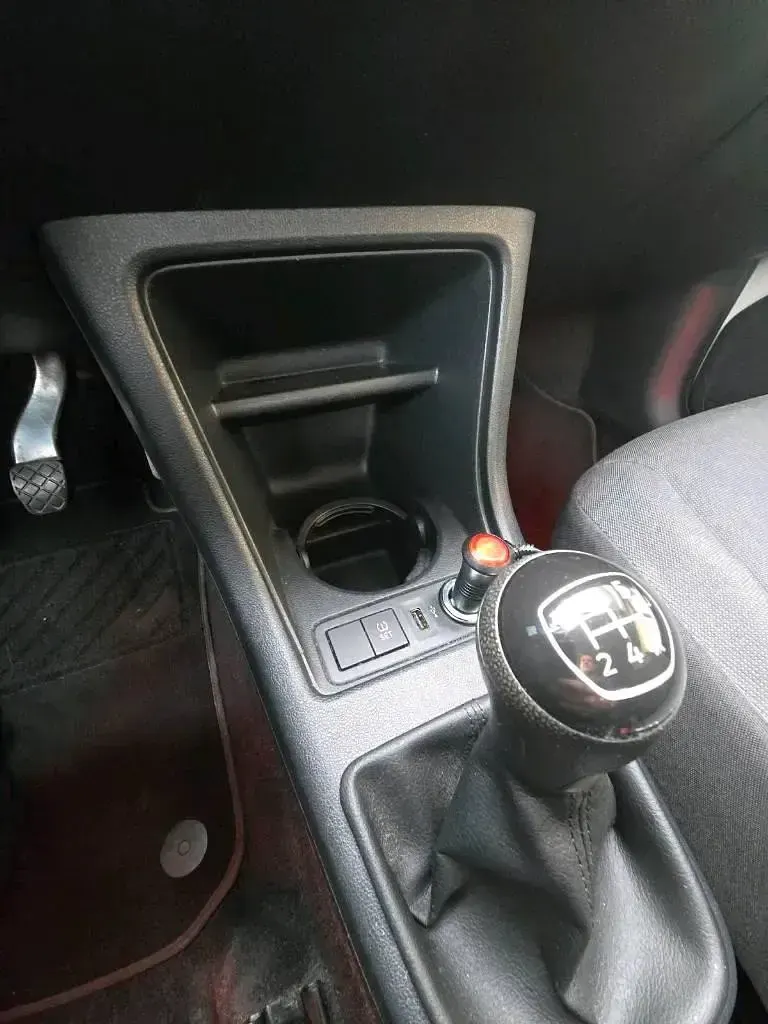 Gebraucht VW up! move up! 60 PS (44 kW) 2016 Weiß Kleinwagen