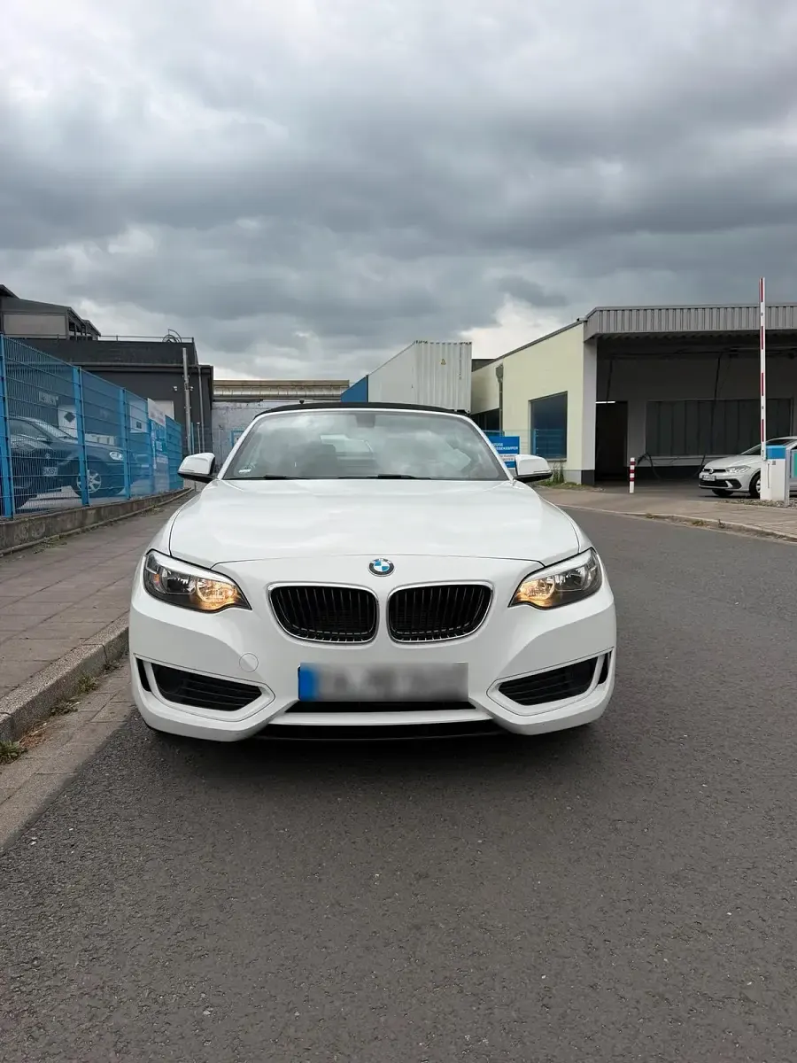 Gebraucht BMW 218 136 PS (100 kW) 2015 Weiß Cabrio
