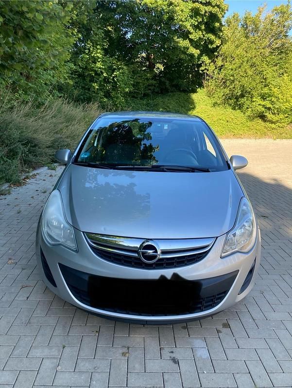 Silber Gebraucht 2013 Opel Corsa Kleinwagen | 2.200 € (Superpreis) - Bild 1/4