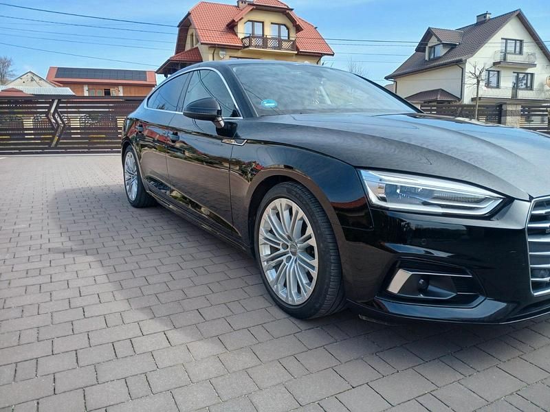 Gebraucht Audi A5 Sportback Ambiente 204 PS (150 kW) 2018 Schwarz Kleinwagen