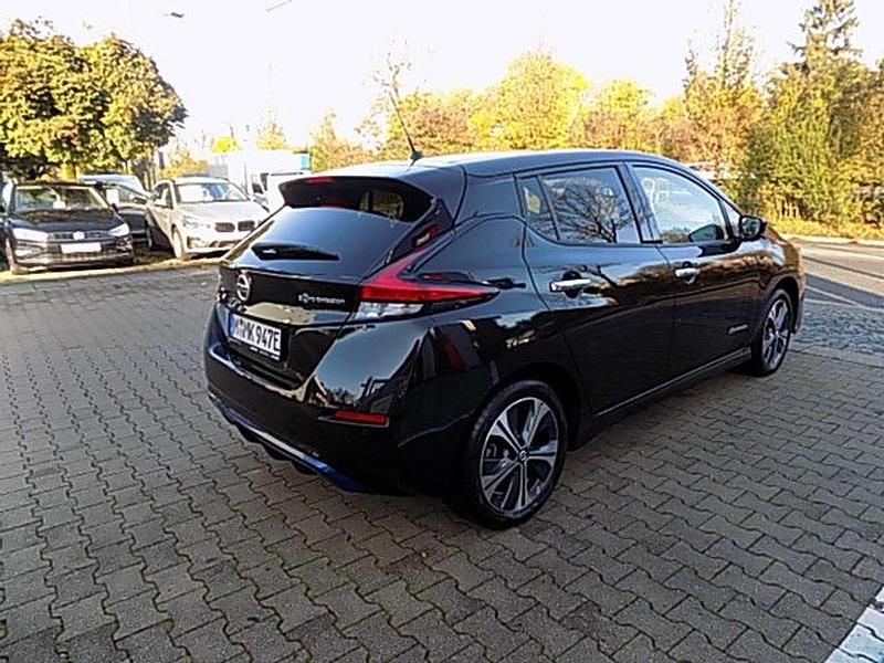 Gebraucht Nissan Leaf Tekna 160 kW (218 PS) 2020 Blac (schwarz) Kleinwagen
