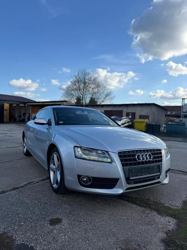 Gebraucht Audi A5 Design 211 PS (155 kW) 2010 Silber Coupé