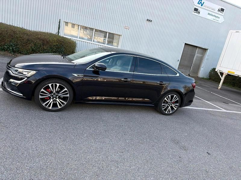 Gebraucht Renault Talisman Initiale Paris 160 PS (117 kW) 2016 Violet Limousine